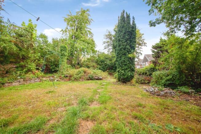3 bed Semi-Detached for sale Image 4