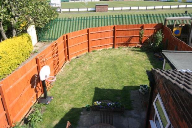 Photo 10