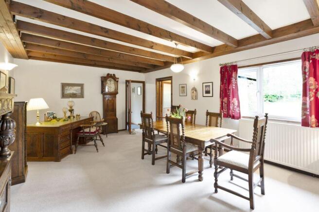 23 The Meadows, Peebles EH45 9HZ photo 4