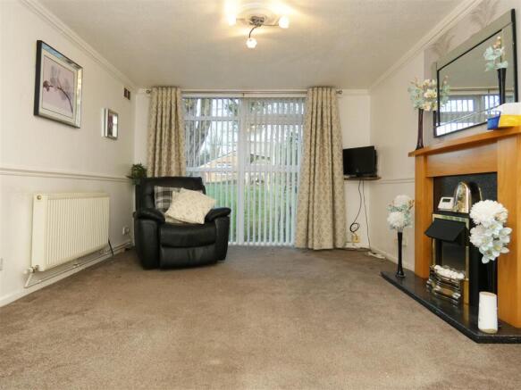Hey Park, Huyton, Liverpool photo 4