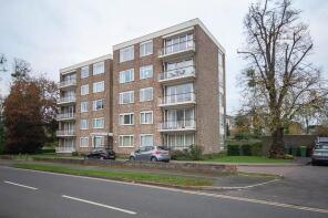 8, Dorchester Court, The Park, Cheltenham GL50 2XN