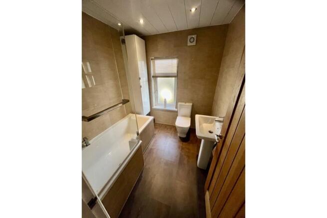 2 bed Semi-Detached for sale Image 9