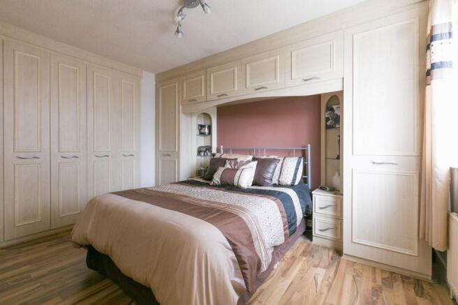 bed 1