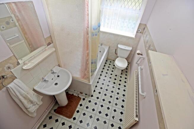 Family bathroom