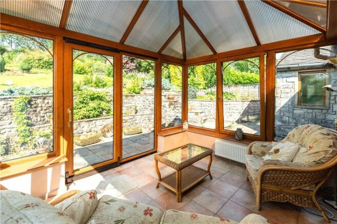 2 bed Bungalow for sale Image 6
