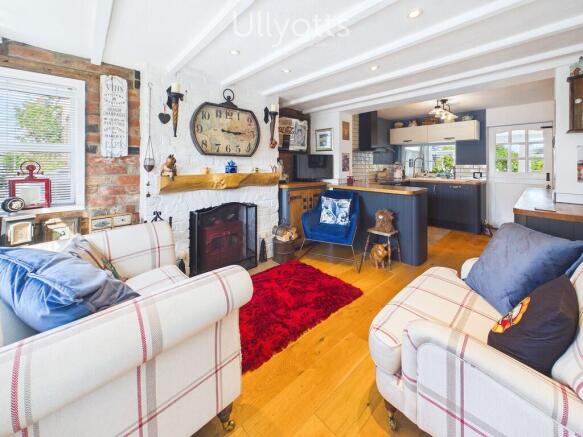 4 bed Terraced for sale Image 5