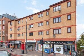 2, 407b Crossleigh Court, New Cross Road, London SE14 6LA