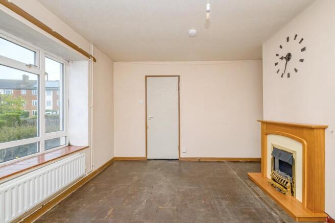 1 Green Way, Burnham, Slough, SL1 8HN