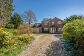 The Pines, Billesley Road, Wilmcote CV37 9XB
