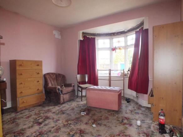 Bedroom 1 (front)