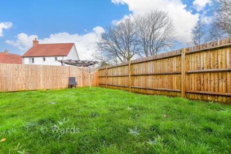 Elizabeth Gardens, Northiam, Rye, East Sussex