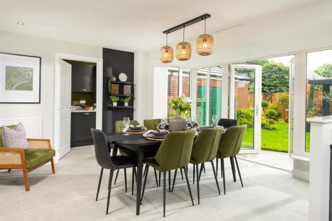 009-bec_henleygate_ipswich_holden_4bed_lowres.jpg