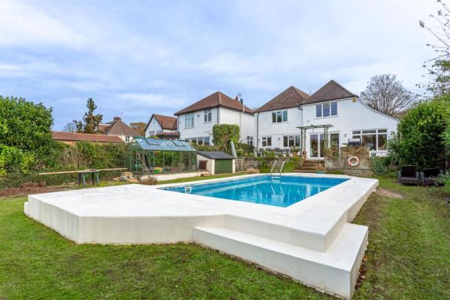 house-nork-way-banstead-106.jpg