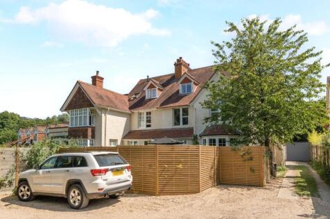 Willow Walk, Shere, Guildford, Surrey, GU5