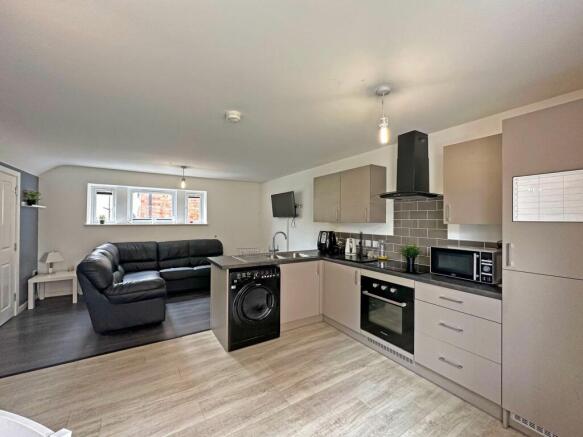 LIVING/DINING & KITCHEN
