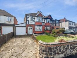 90, The Drive, Bexley DA5 3BZ