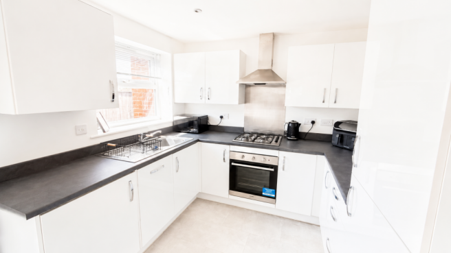 3 bed Terraced for sale Image 6
