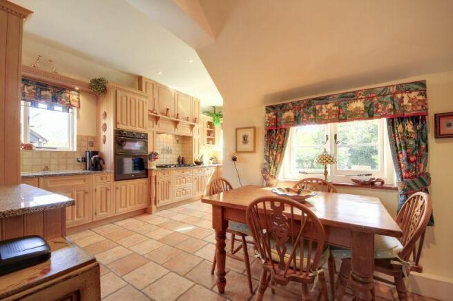 Kitchen/Breakfast Room