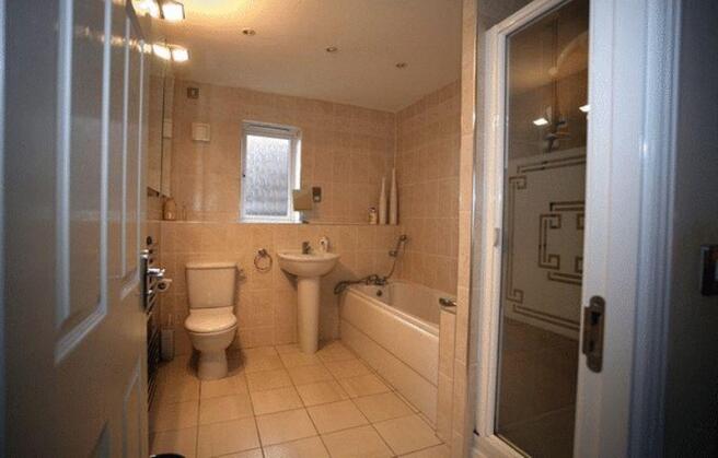 Ensuite Bathroom