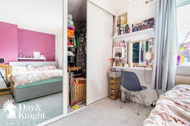 Built in Wardrobes