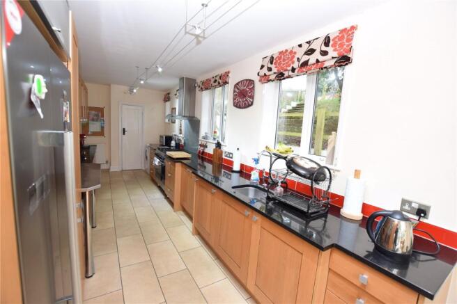 Kitchen Alt
