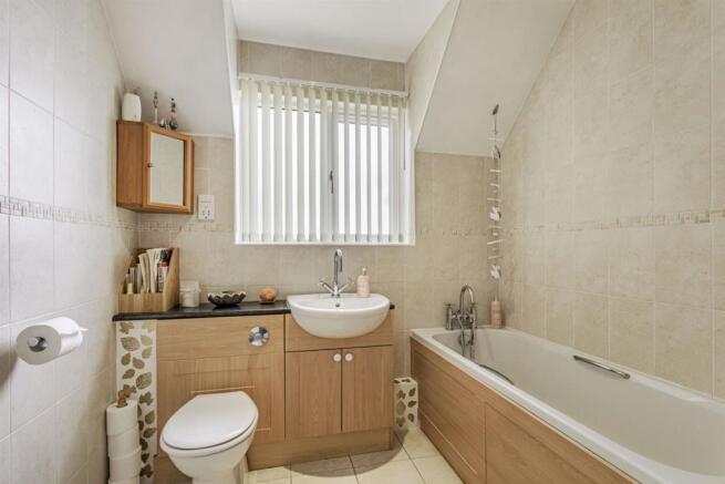 8517218-interior10.jpg