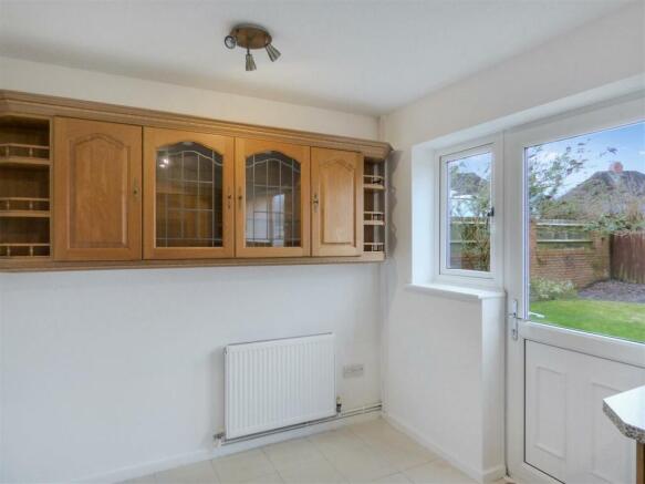 Dining-room-8.jpg
