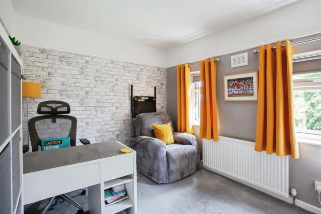 2 bed Semi-Detached for sale Image 12