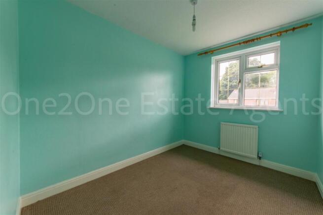 14 Gifford Close-7.jpg