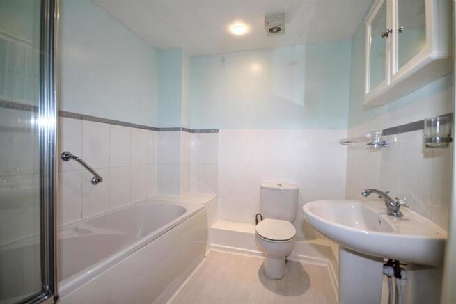 Bathroom.jpeg