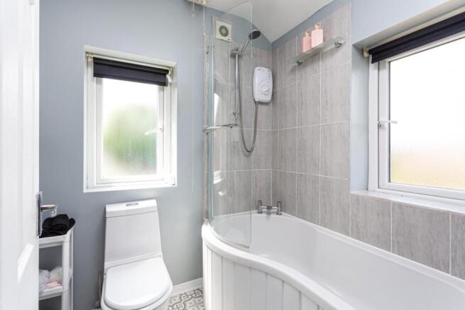 3 bed Semi-Detached for sale Image 11