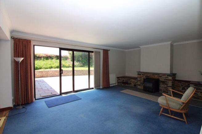 Living room wi...