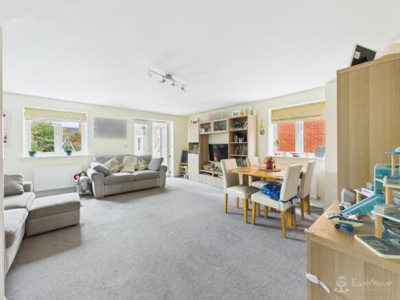 Living Dining- Mark Stephens EweMove Newmarket and