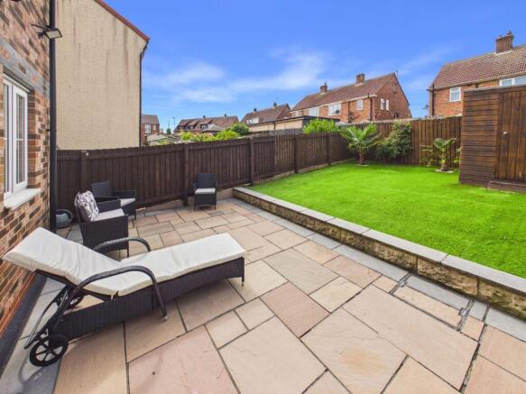3 bed Semi-Detached for sale Image 12