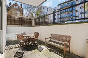 2, Spanish Road, London SW18 2HX