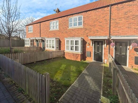 3-bed terraced on Bob Rainsforth Way, Gainsborough, £135,000