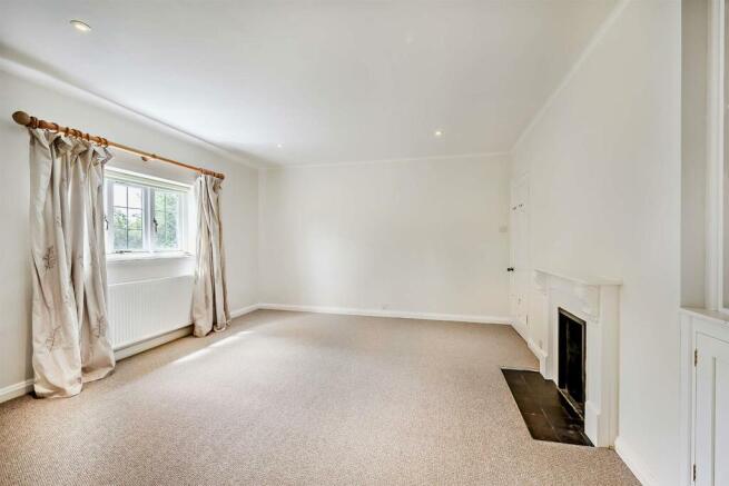 8562440-interior19-800.jpg