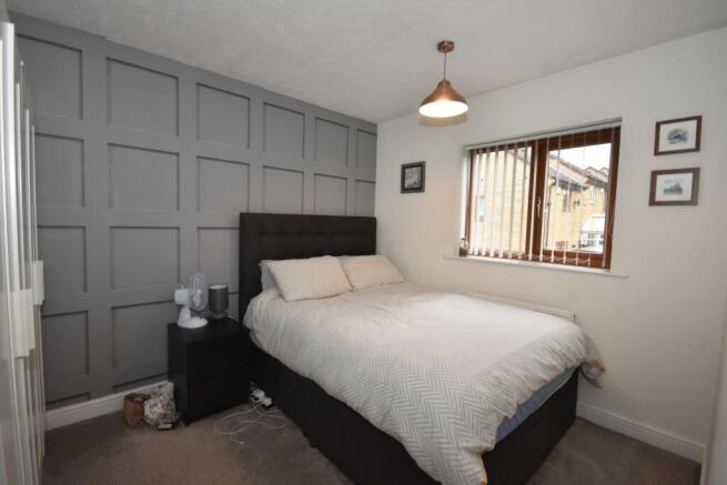 BEDROOM 1.JPG