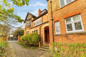 Flat A, 70, Castlebar Road, Ealing W5 2DD