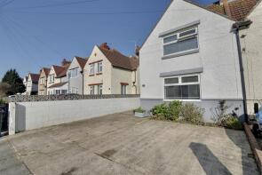 35, Cadnam Road, Southsea PO4 9JT