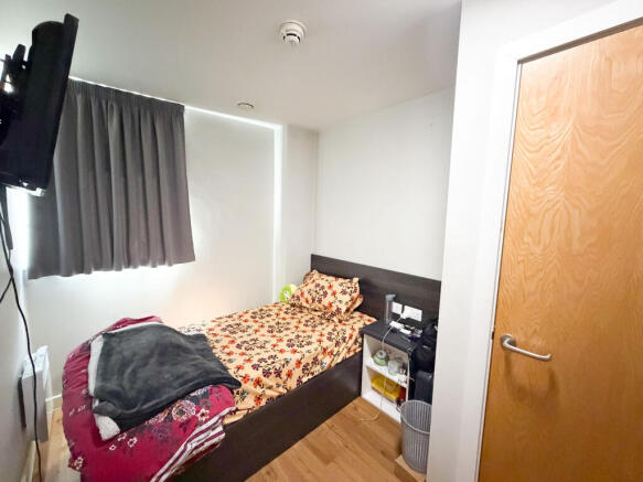 2 bed Apartment for sale Image 7