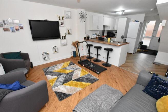 DSC_0573 - Copy (8).JPG