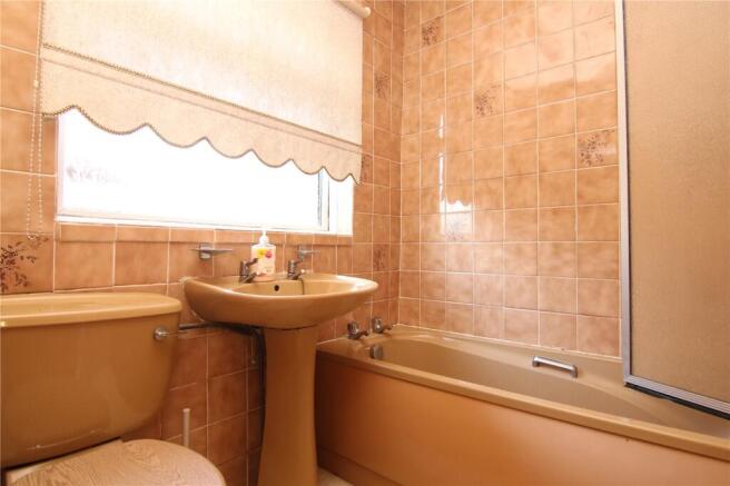 2 bed Bungalow for sale Image 7
