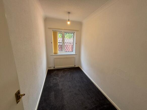 3 bed Bungalow to rent Image 6