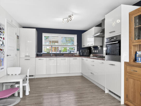 Kitchen/Dining Room
