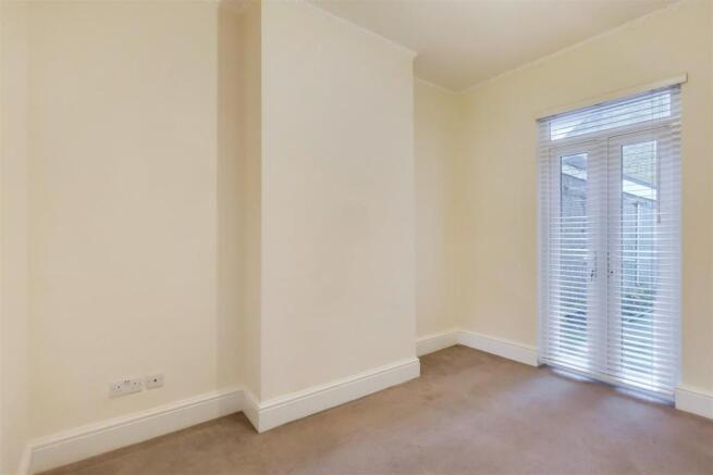 3_Dining Room-0.jpg