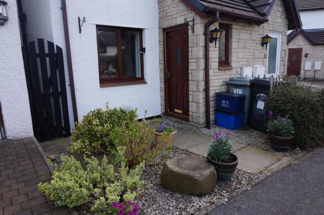 Photo 12