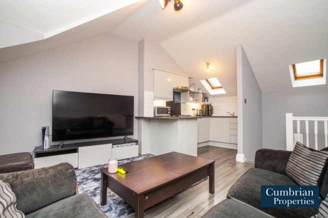 Open Plan Dining Lounge & Kitchen