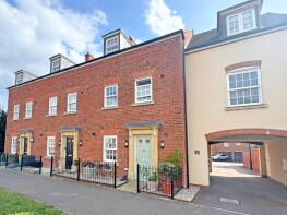 17, Lewis Close, Bedford MK42 7FX