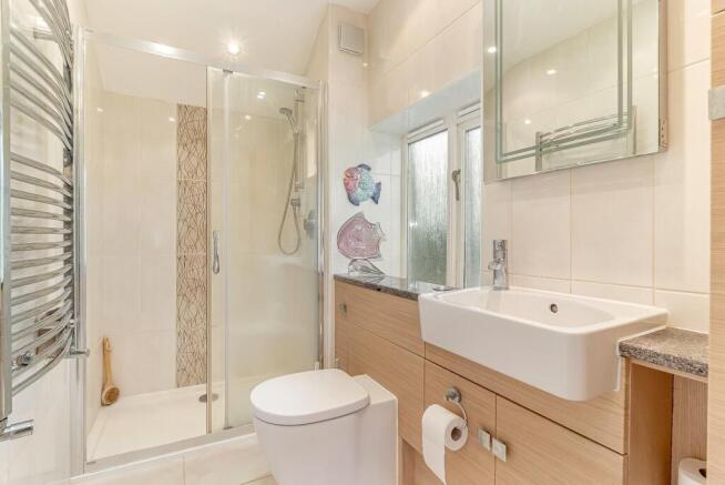 3 bed House for sale Image 7